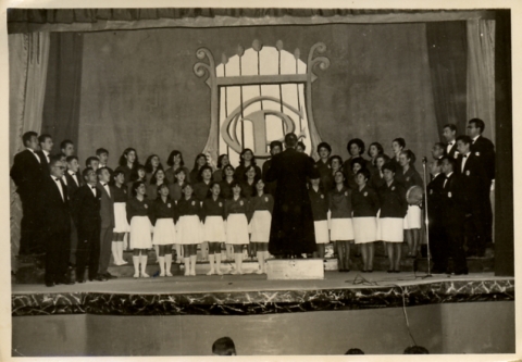 Actuación do Orfeón de Chantada, 1962